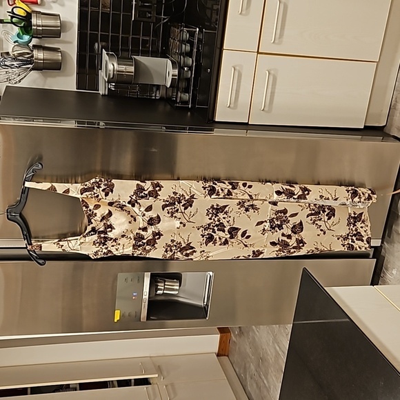 💕REFORMATION💕 Solay Silk Dress ~ Dylan Floral Print 8 NWT - Picture 8 of 15